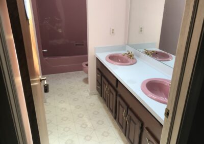 Struck and Sons | Carroll Property Bathroom